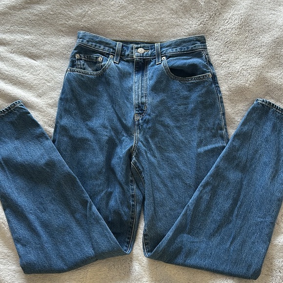 Levi’s High Rise Loose Fit Taper Jean 90’s style - Picture 10 of 15